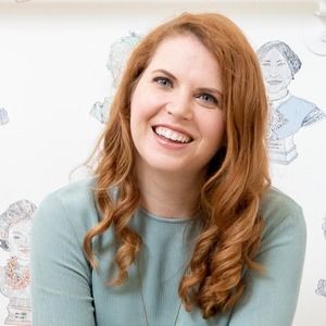 Meet your Posher, Hilary